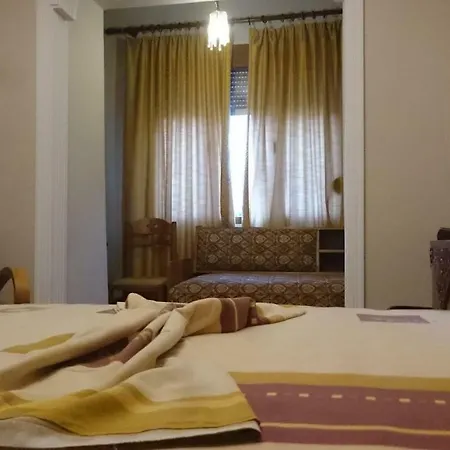 Korca Backpackers Hostel Appartement