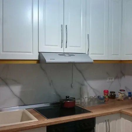 Korca Backpackers Hostel شقة